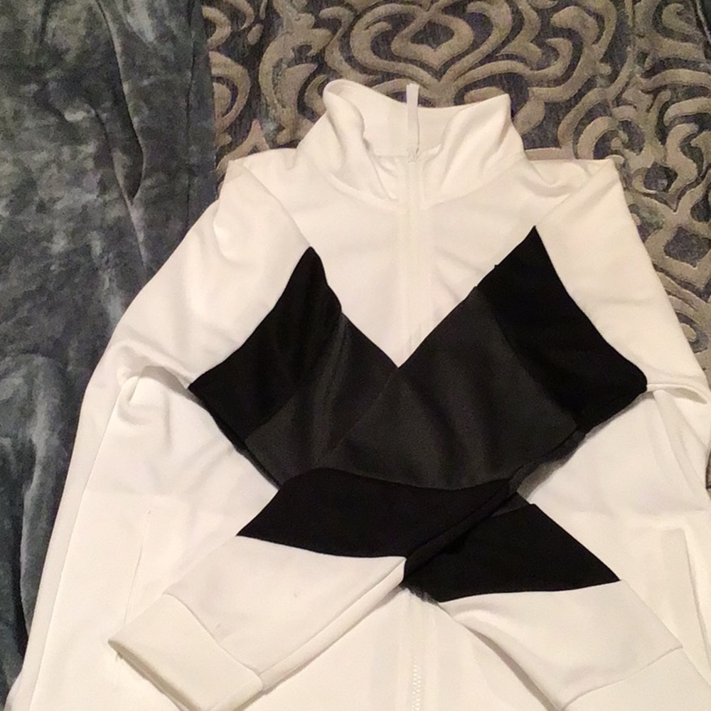 Jacket - Picture 2 of 3